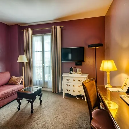 D'aragon - Place De La Comedie Hotel