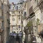 D'aragon - Place De La Comedie - مونبيلييه