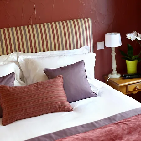 D'aragon - Place De La Comedie