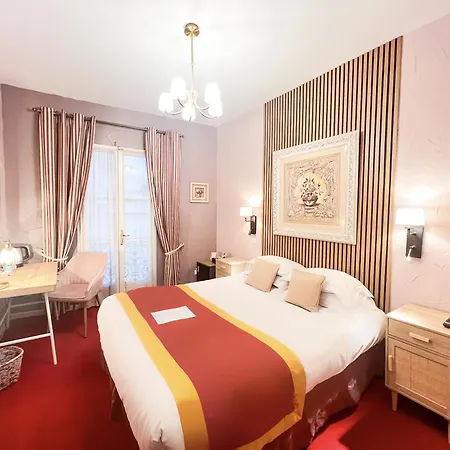 D'aragon - Place De La Comedie - 3* مونبيلييه