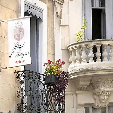 ベッド・アンド・ブレックファスト D'aragon - Place De La Comedie - 3*