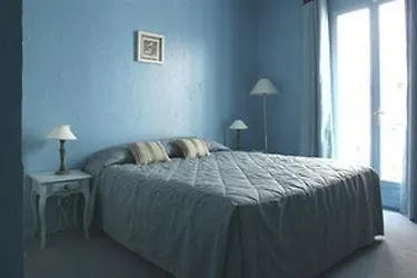 D'aragon - Place De La Comedie - Bed and Breakfast